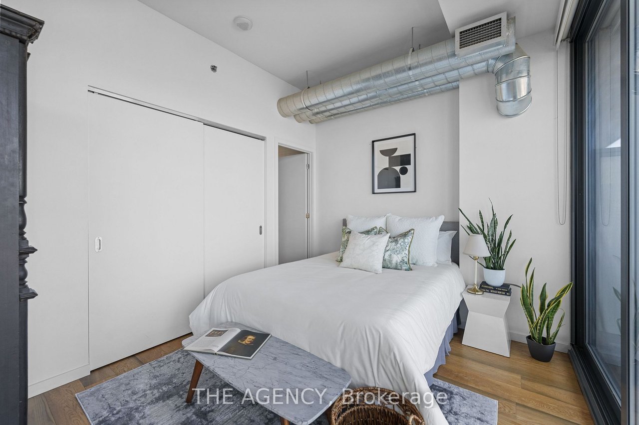 PENTHOUSE LIVING IN CORKTOWN