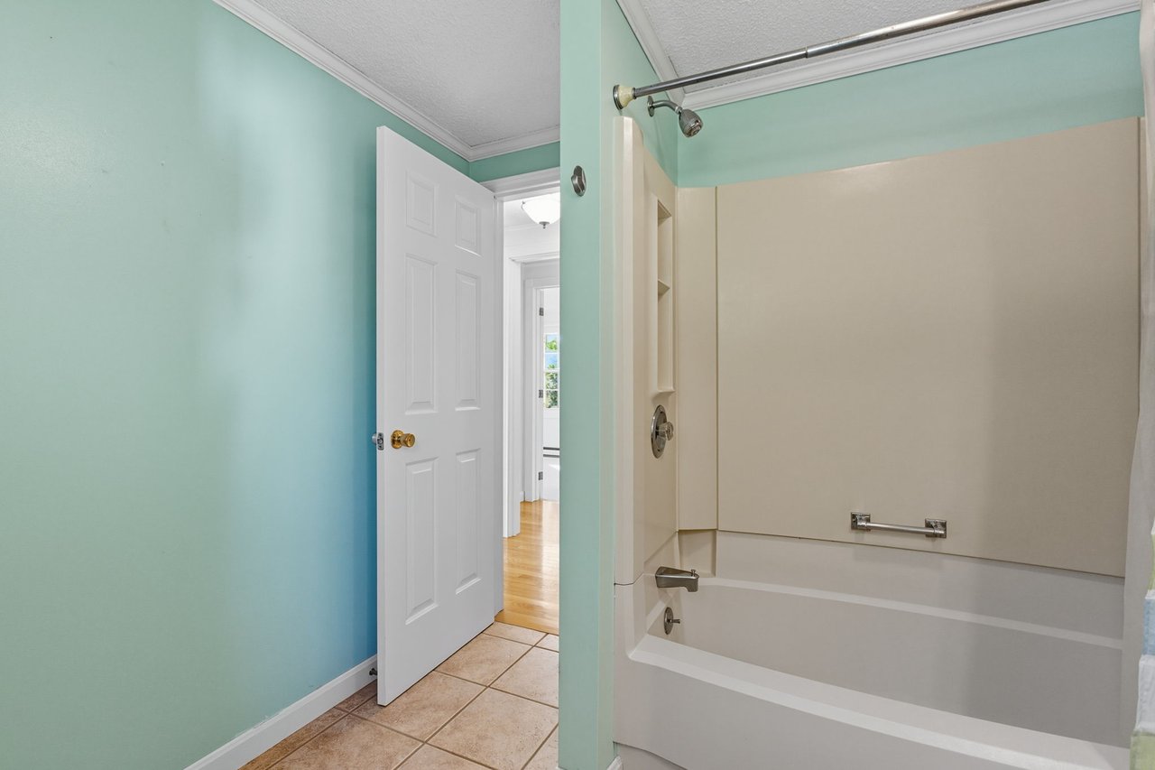 18 Hancock Ave # 18