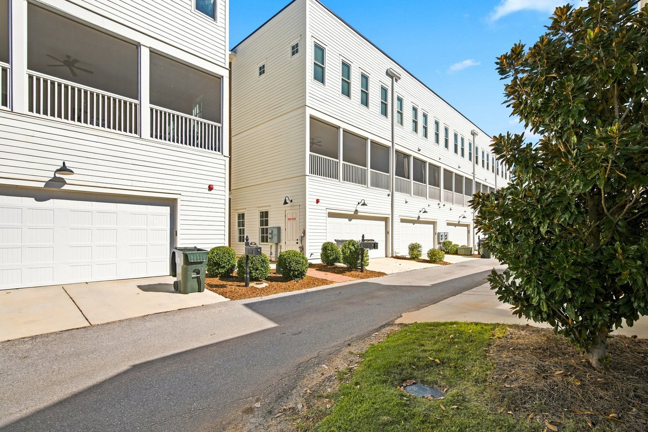 4 Bedrooms in the Madison City School District!