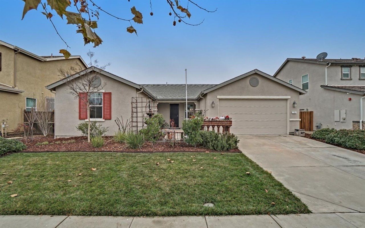 770 Weeping Willow Way