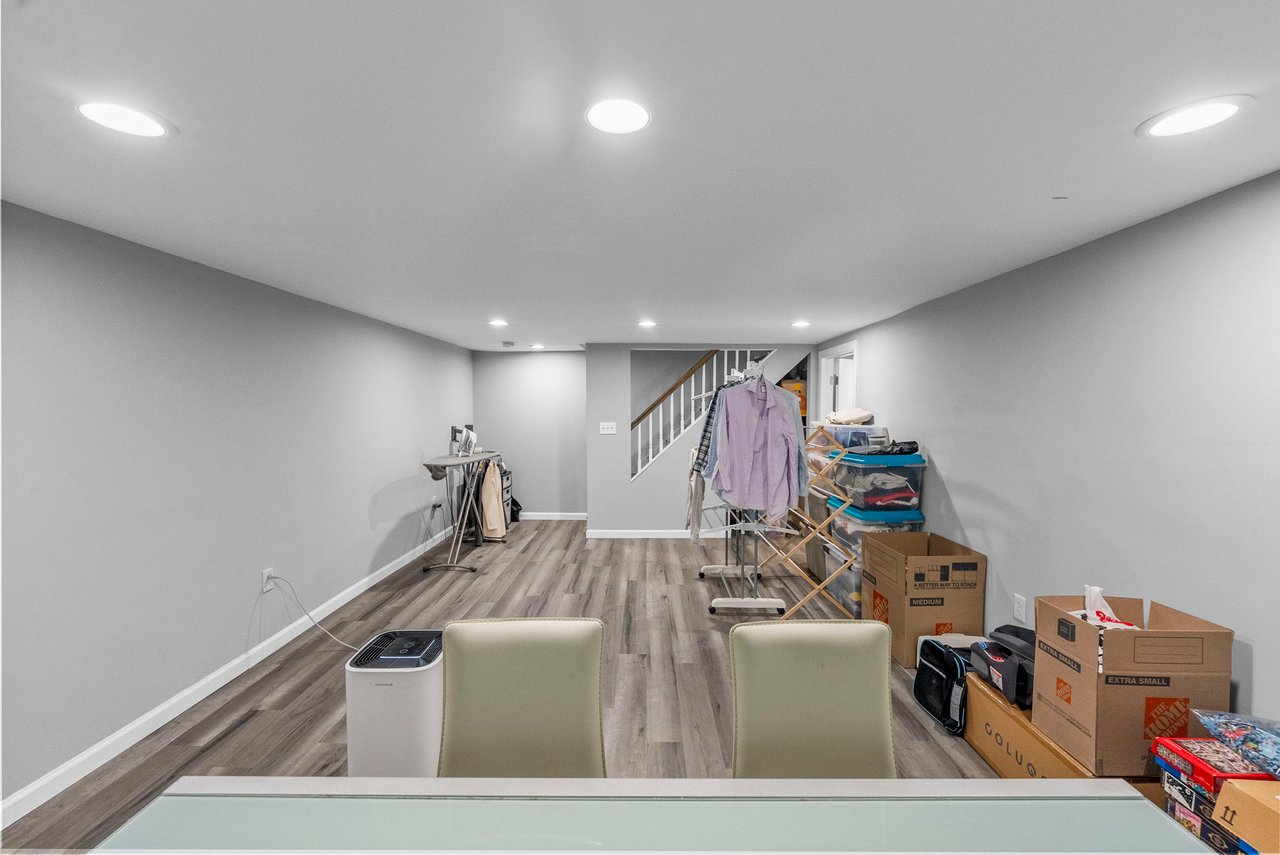 200 Hillside Ave, River Edge, NJ 07661