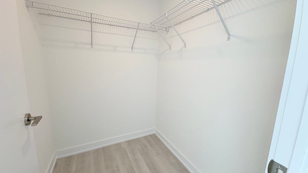 15 Richardson Street Unit: 1814