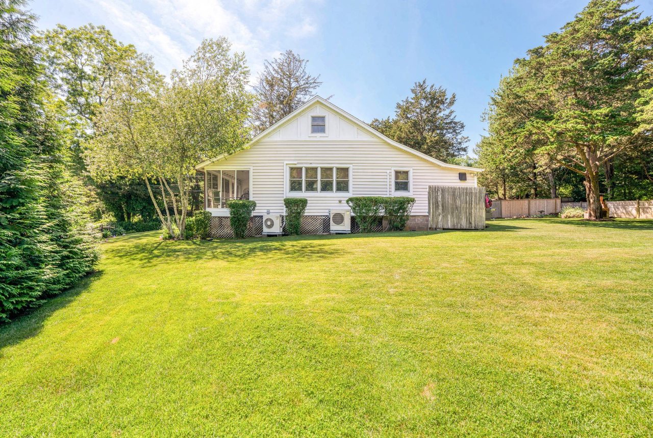 45 Towd Point Rd, Southampton