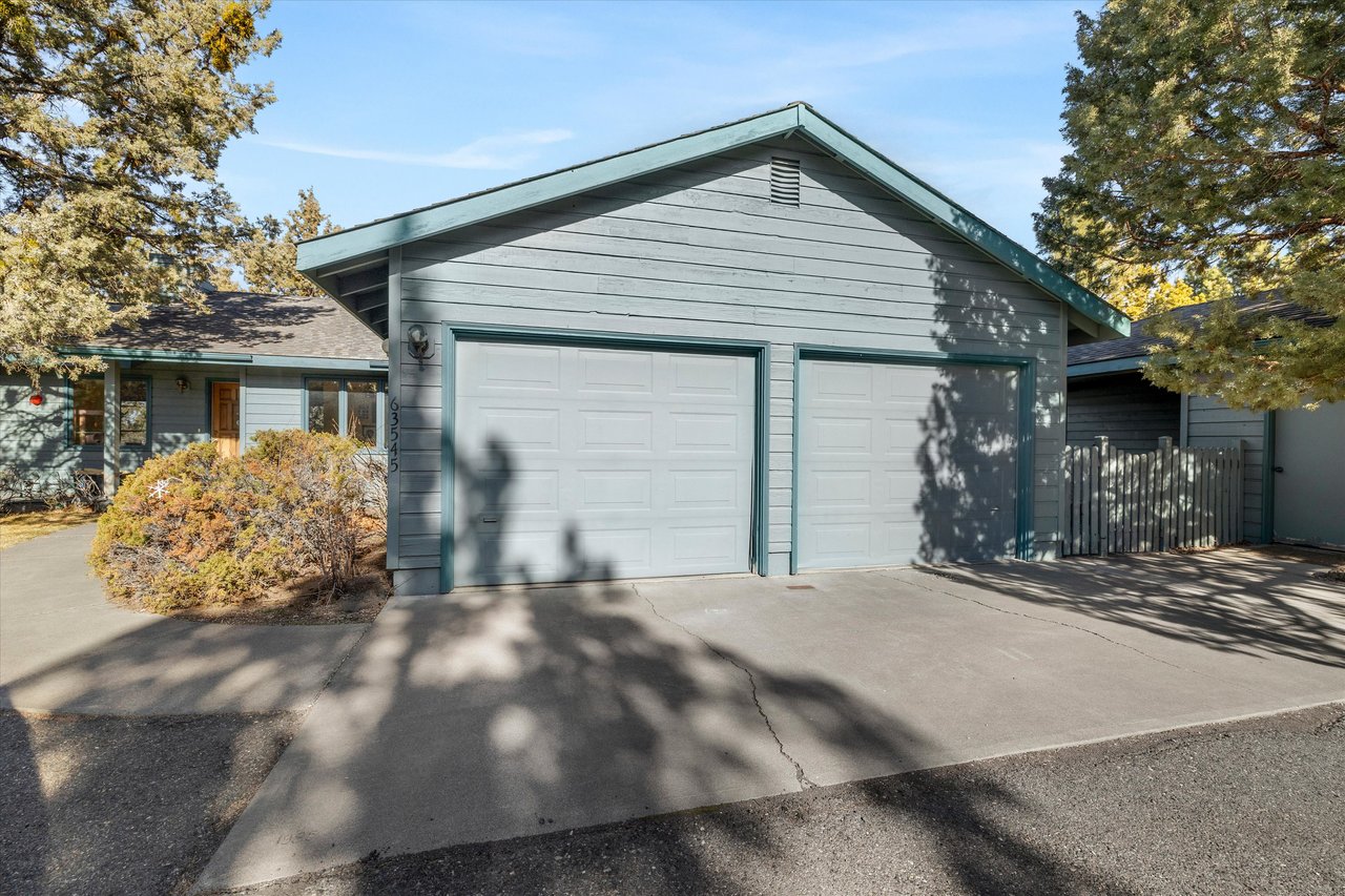 63545 Deschutes Market