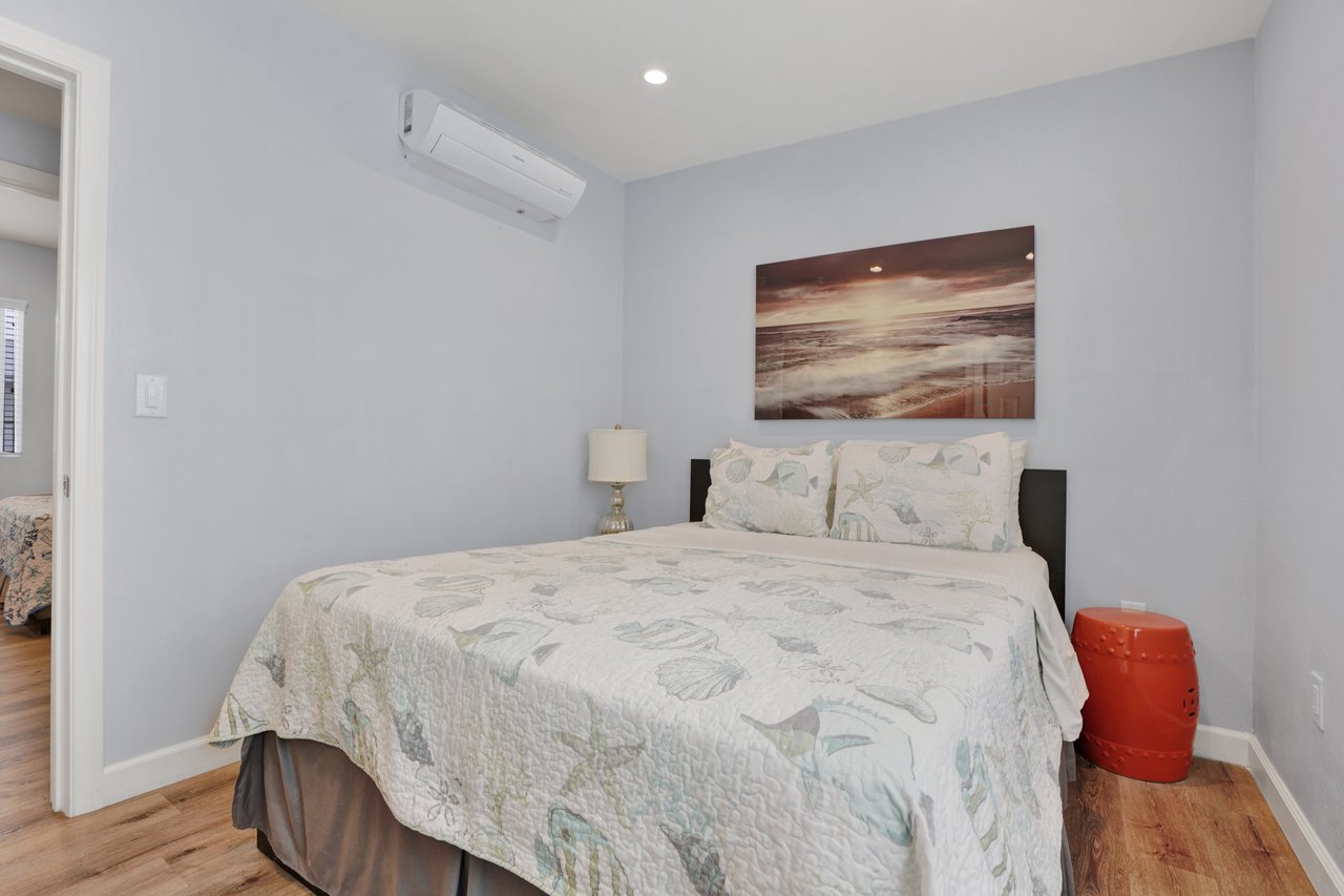 1320 W Balboa Boulevard