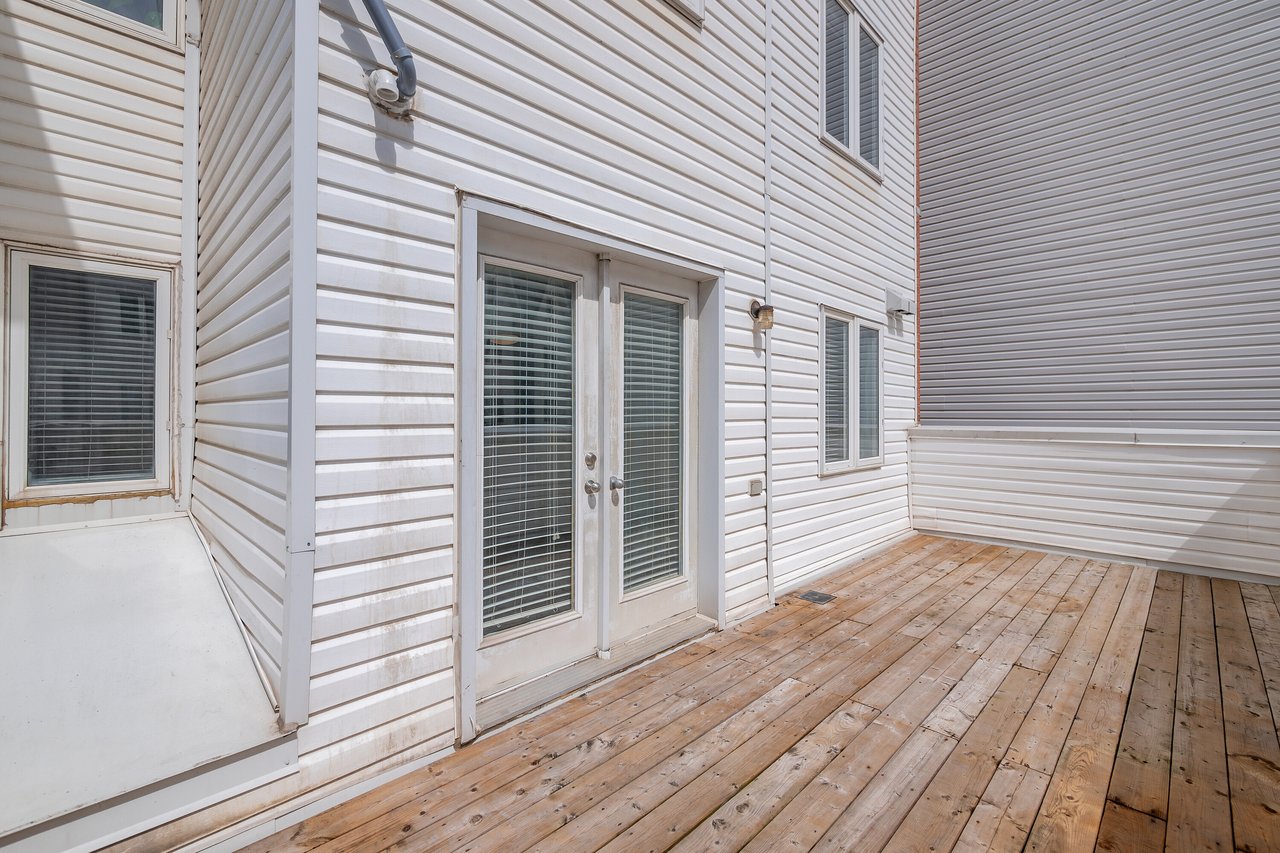12 Sudbury St #802