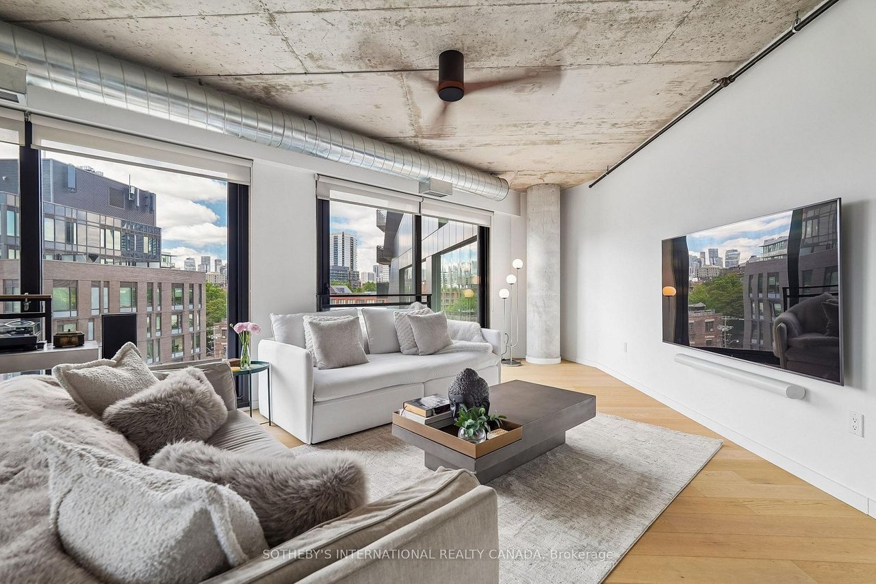 PENTHOUSE LOFT LIVING
