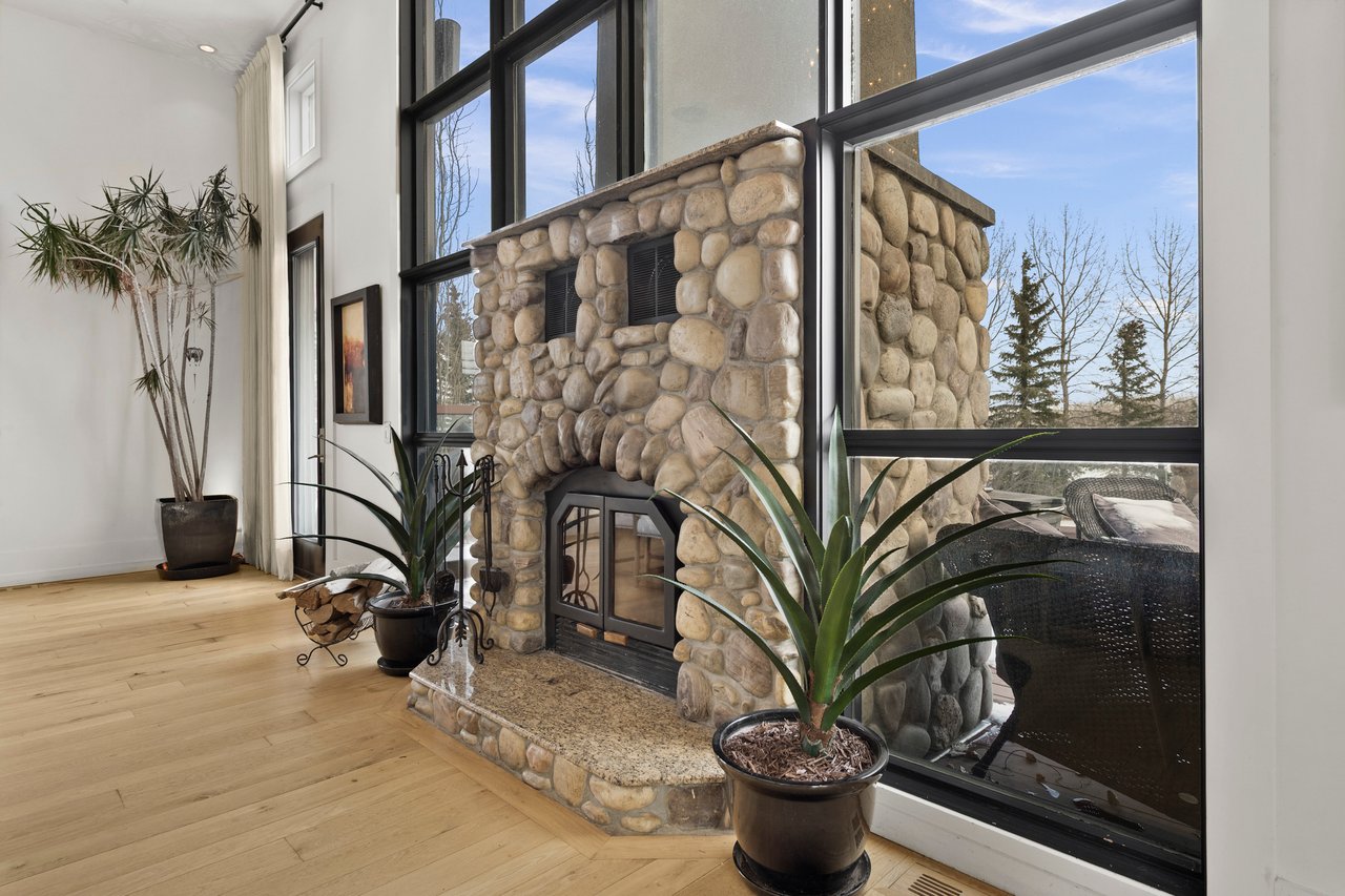 19 Bearspaw Summit Rise