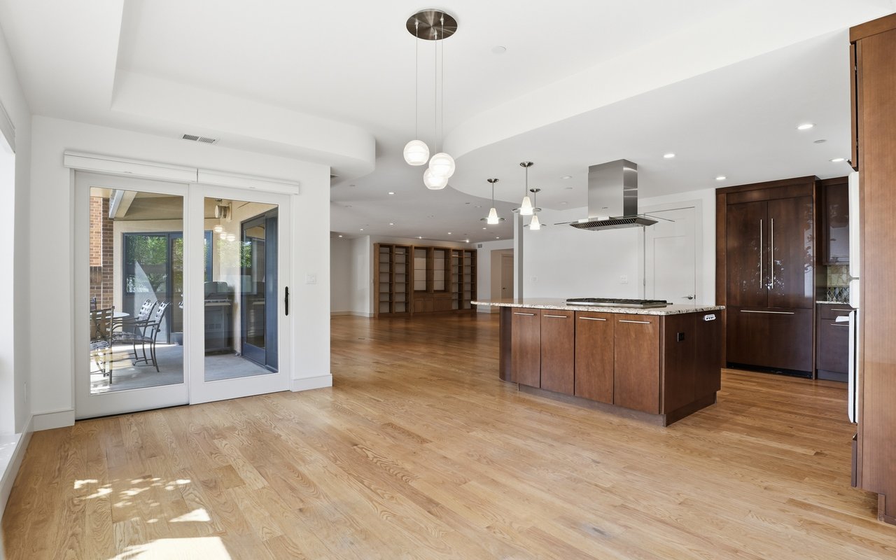 2801 Pennsylvania Ave 105