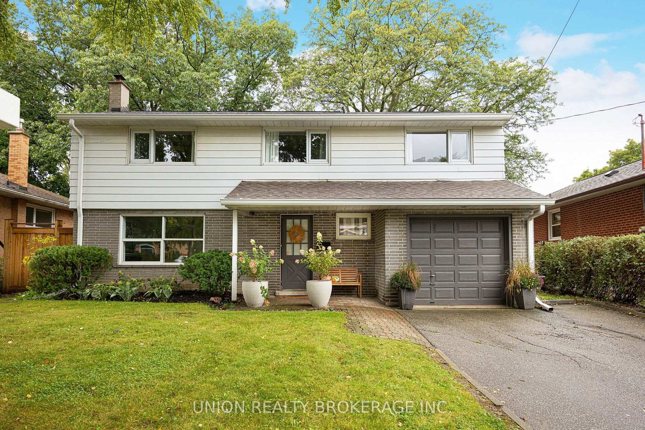 28 Sedgebrook Cres
