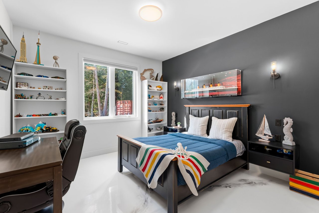 1017 Davis Drive, Gravenhurst