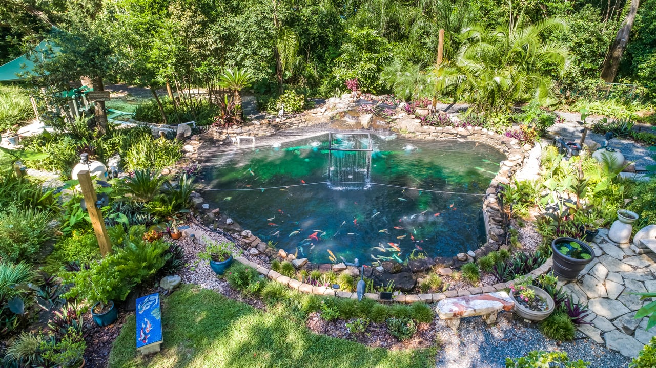 1750 Country Club Rd