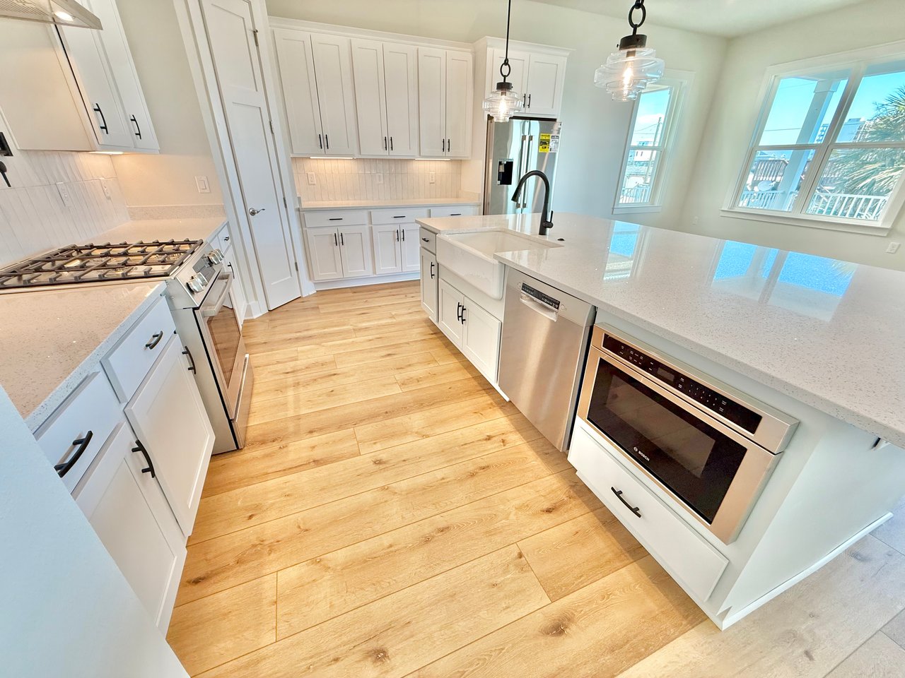 PERDIDO KEY BEACH HOUSE 208 CLIPPER DR 