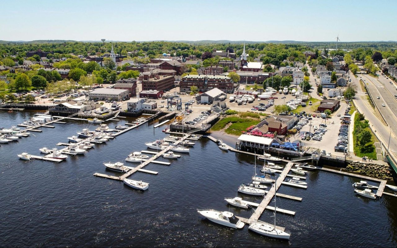 Luxury Living in Newburyport, MA: Selling Your High-End Property in Style