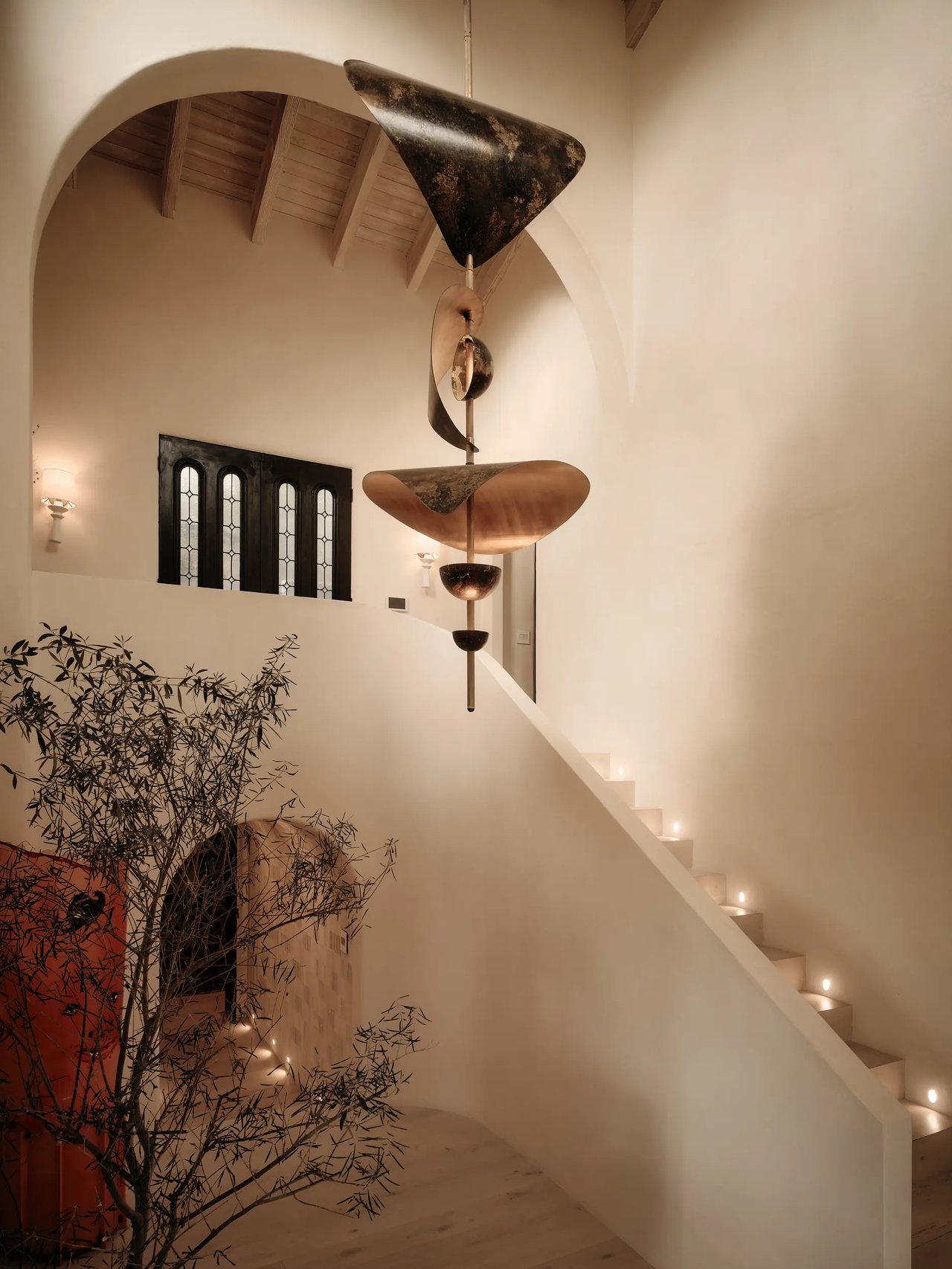 2729 Nichols Canyon Rd