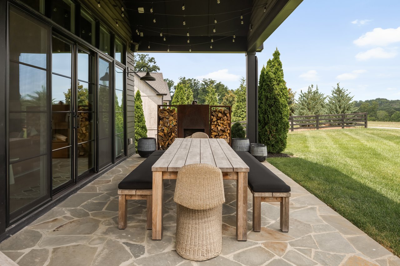 7365 Harlow Dr | Troubadour