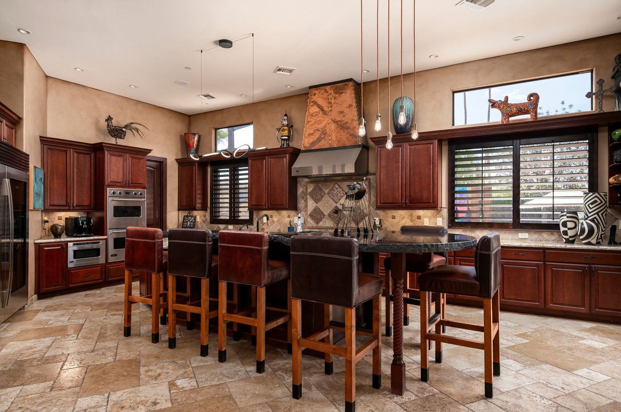 6308 North Cattletrack Road