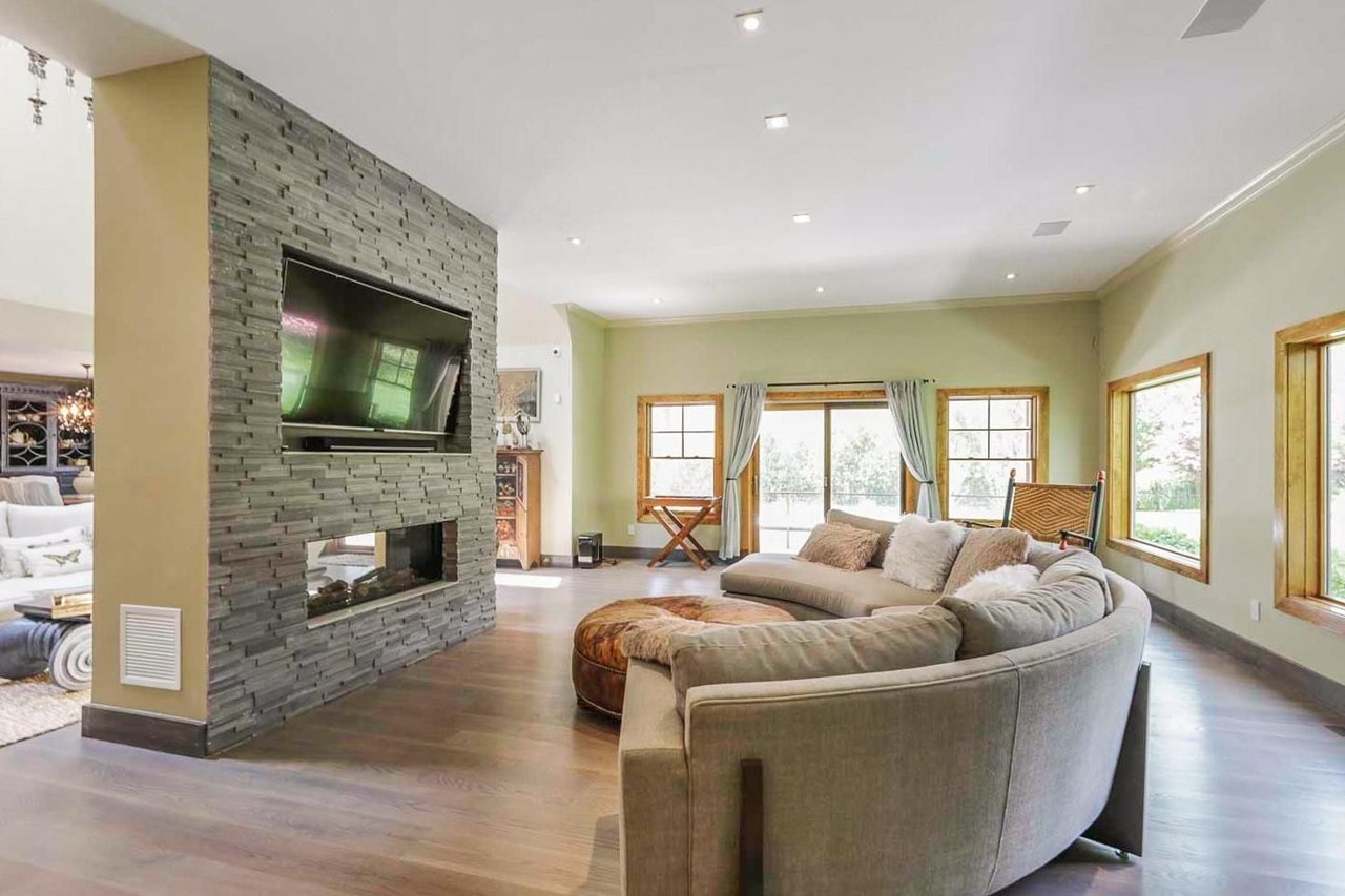 1366 Scuttle Hole Rd