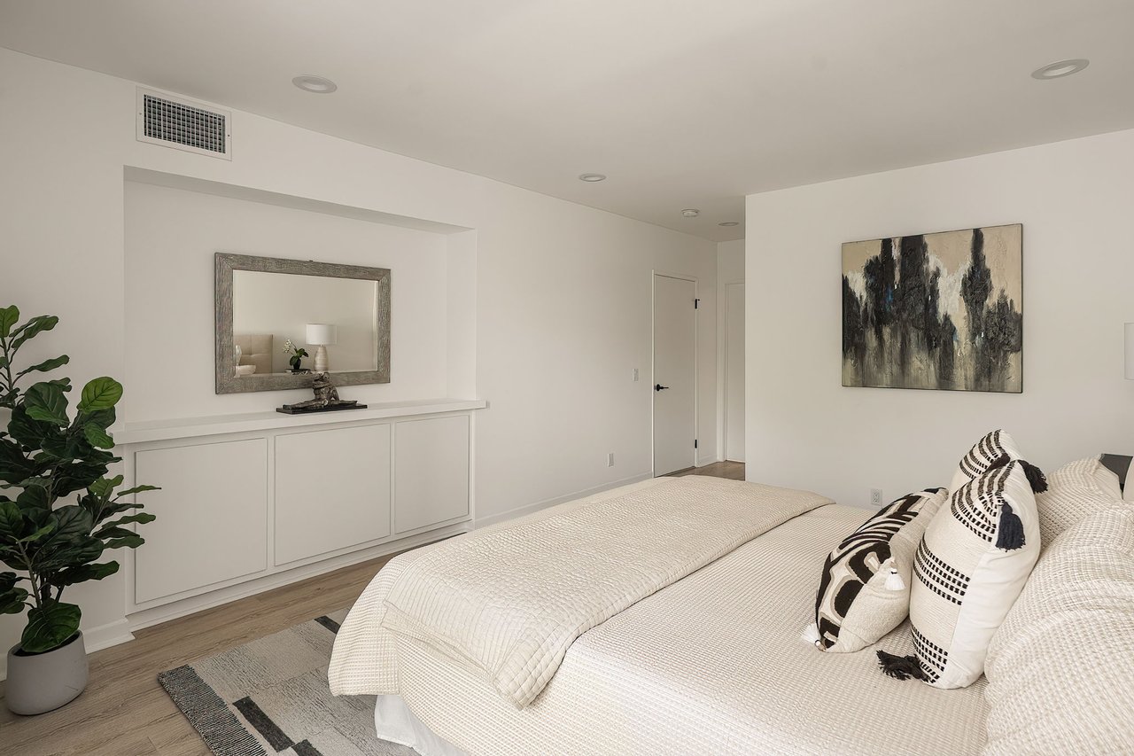 1617 S Beverly Glen Blvd Unit: 404, Westwood