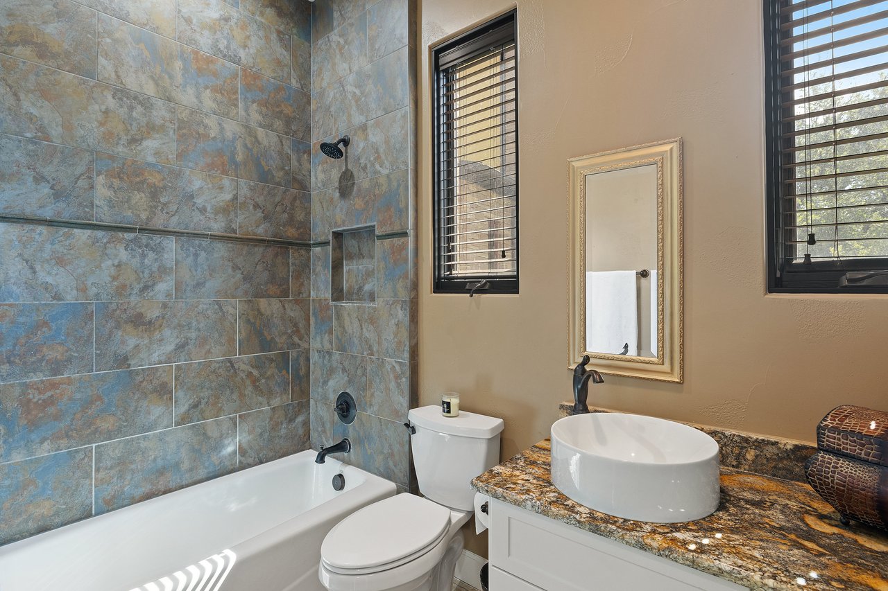 12802 Hacienda Ridge