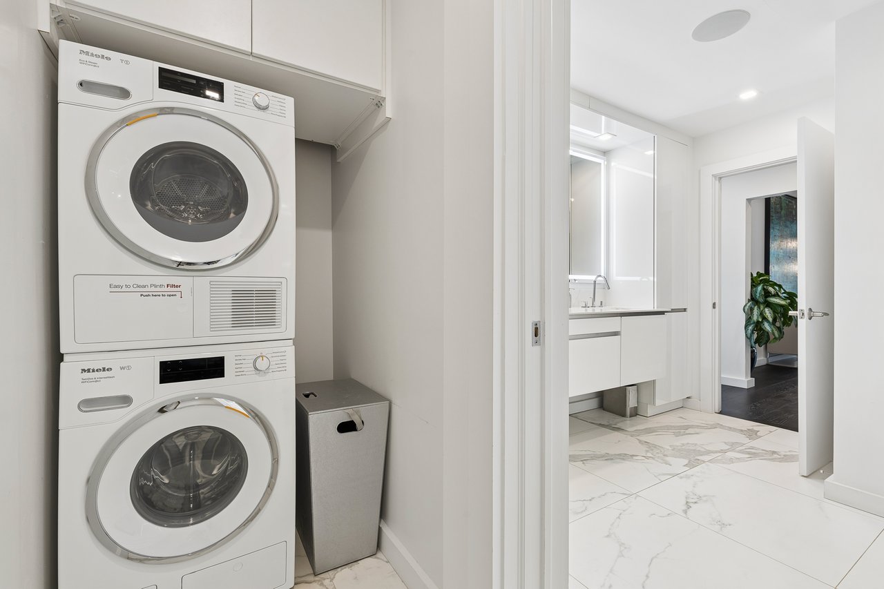 222 12th Street NE Unit 2105