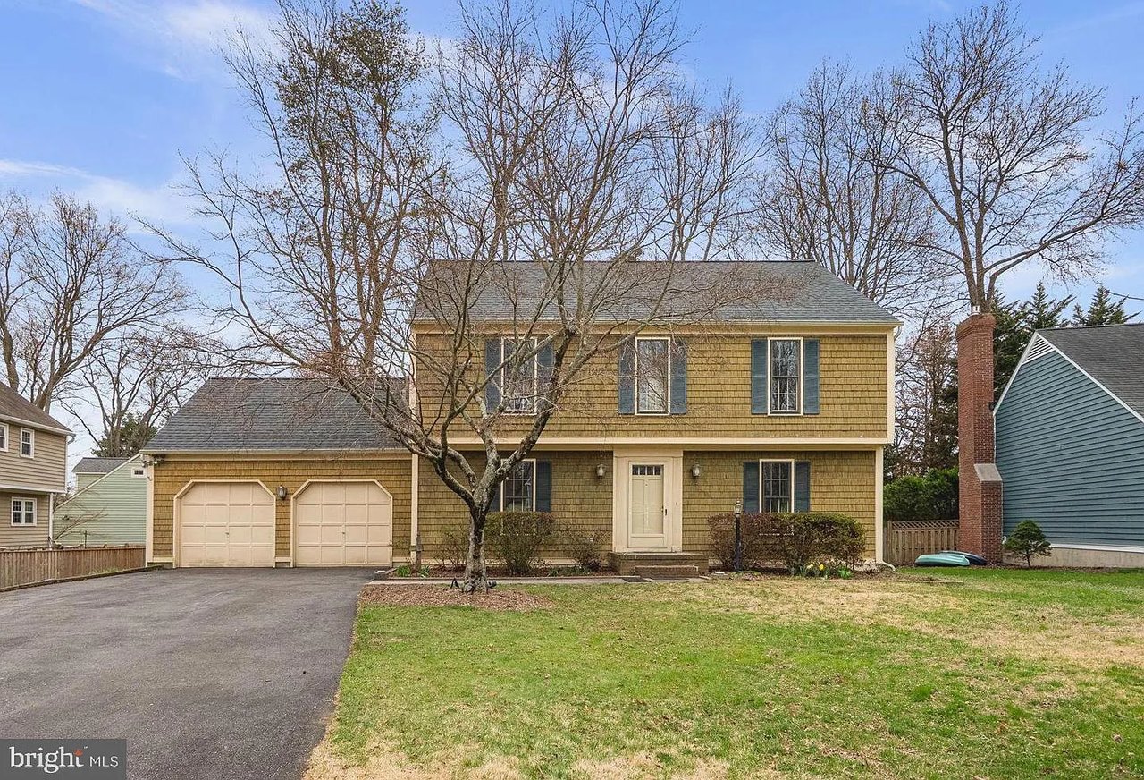 235 Pawtucket Ct