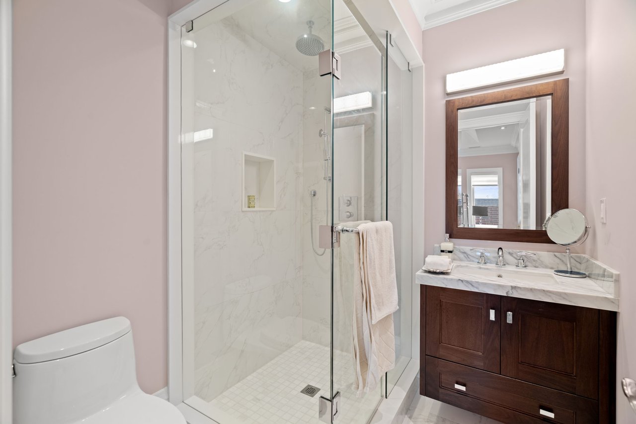  Unmatched Curb Appeal 