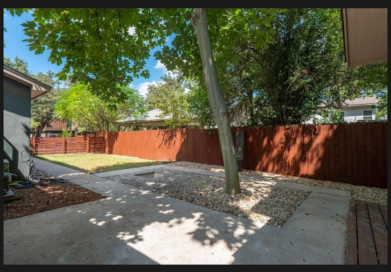 2507 South 6th St, Austin, TX 78704