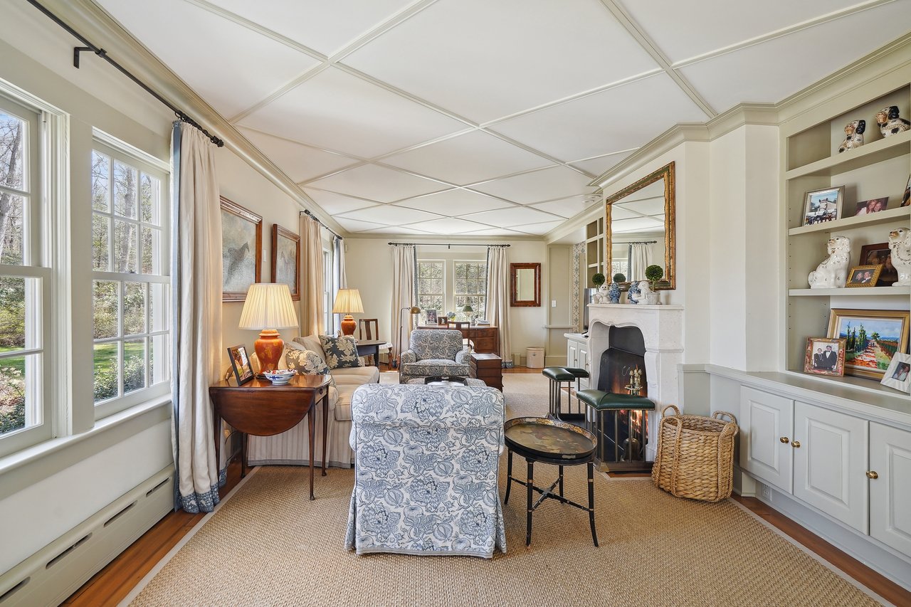 55 Mianus River Road