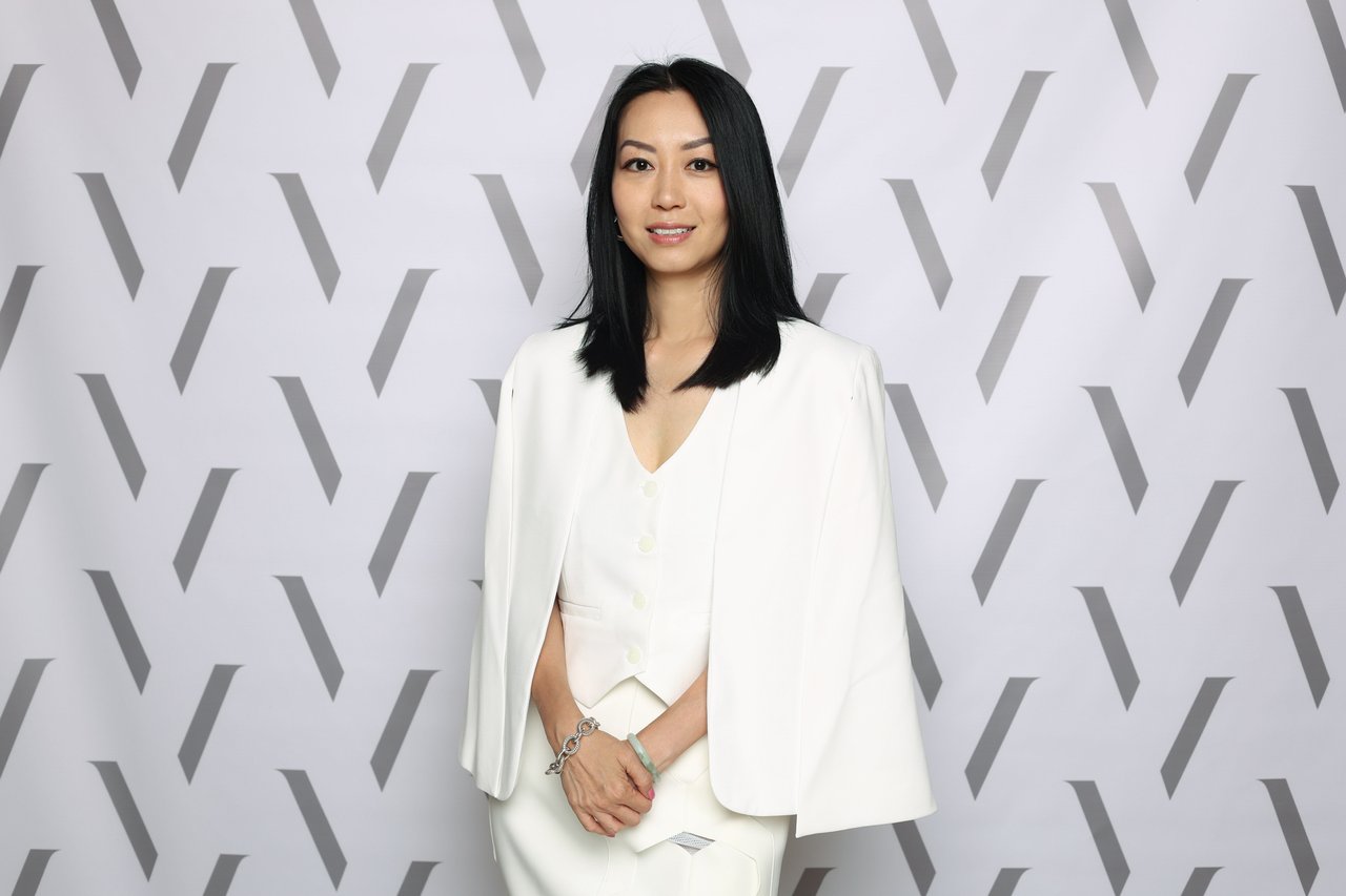 Helen Lee