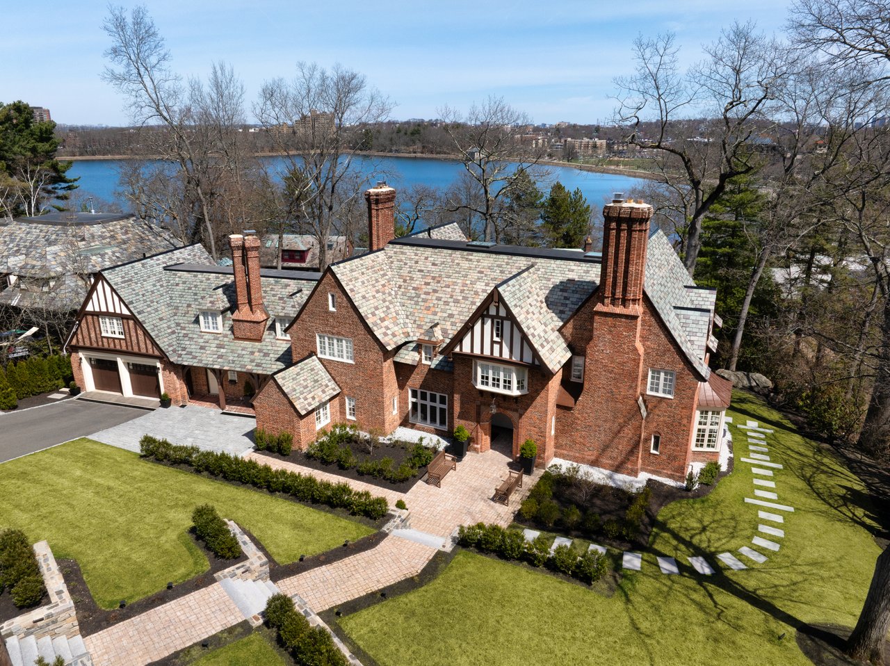 124 Chestnut Hill Rd