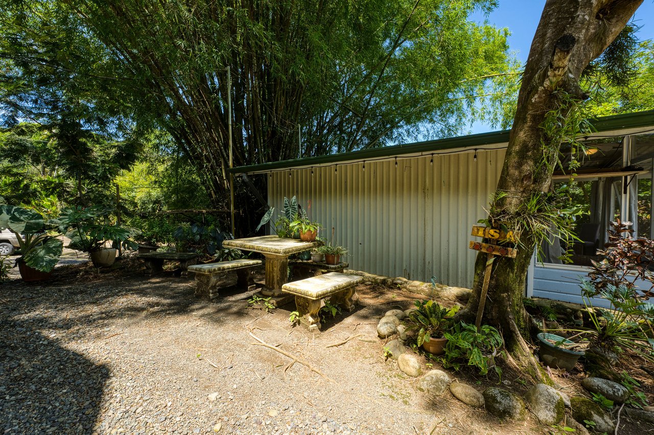 DOMINICAL HOTEL OR RETREAT WITH 11 RENTALS PLUS OWNER’S HOME