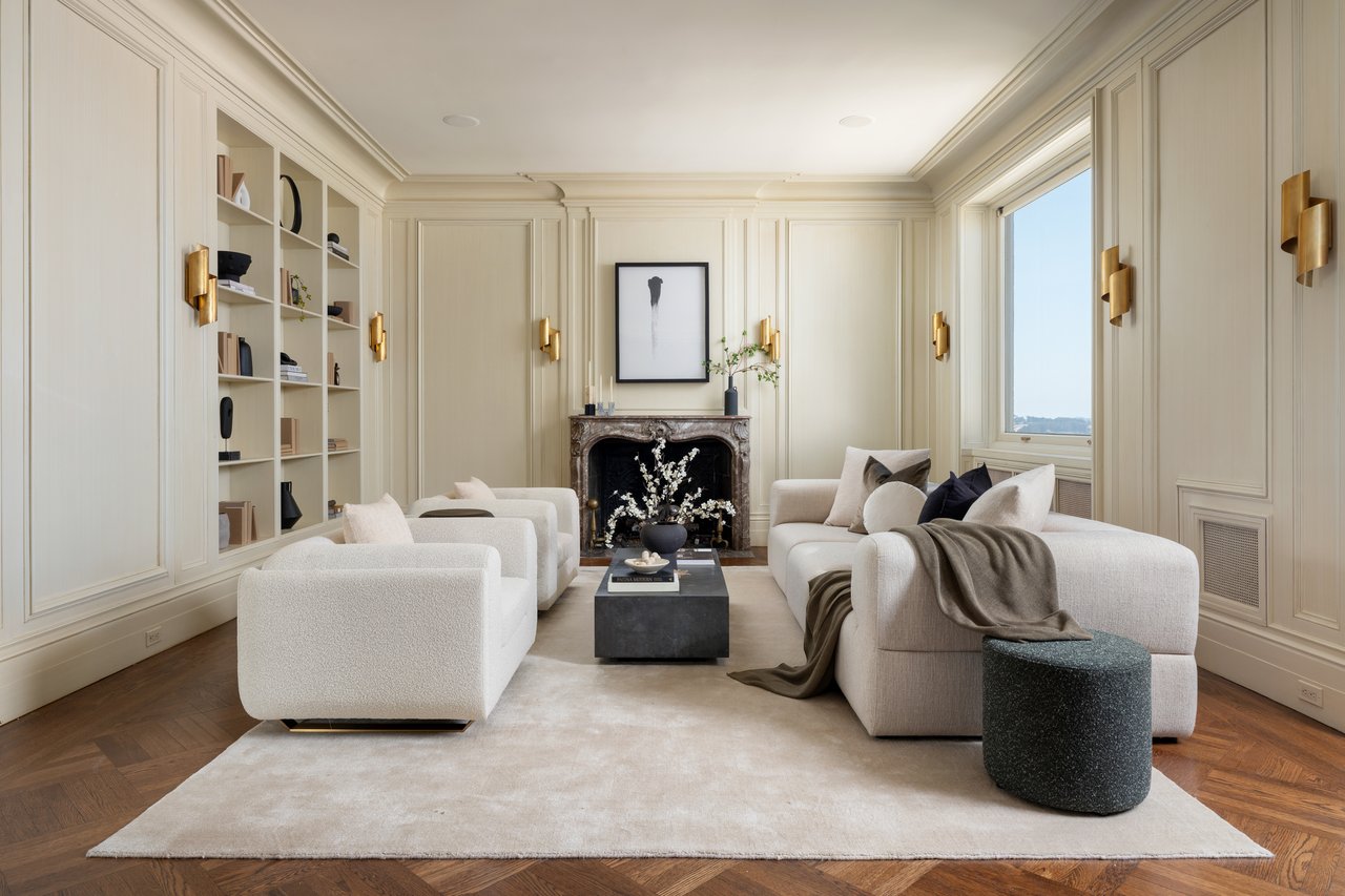 Majestic Pacific Heights View Apartment