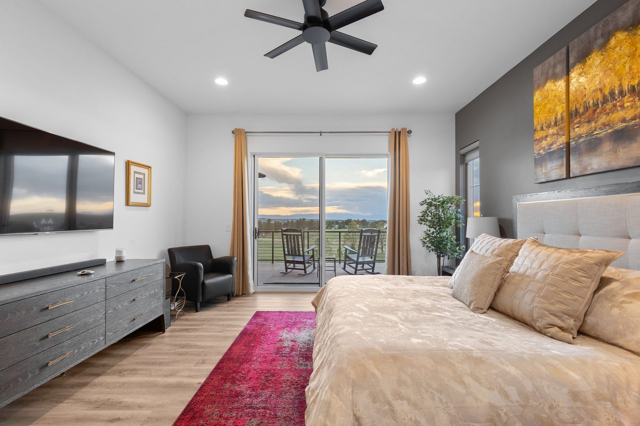 10689 Shadow Pines Road