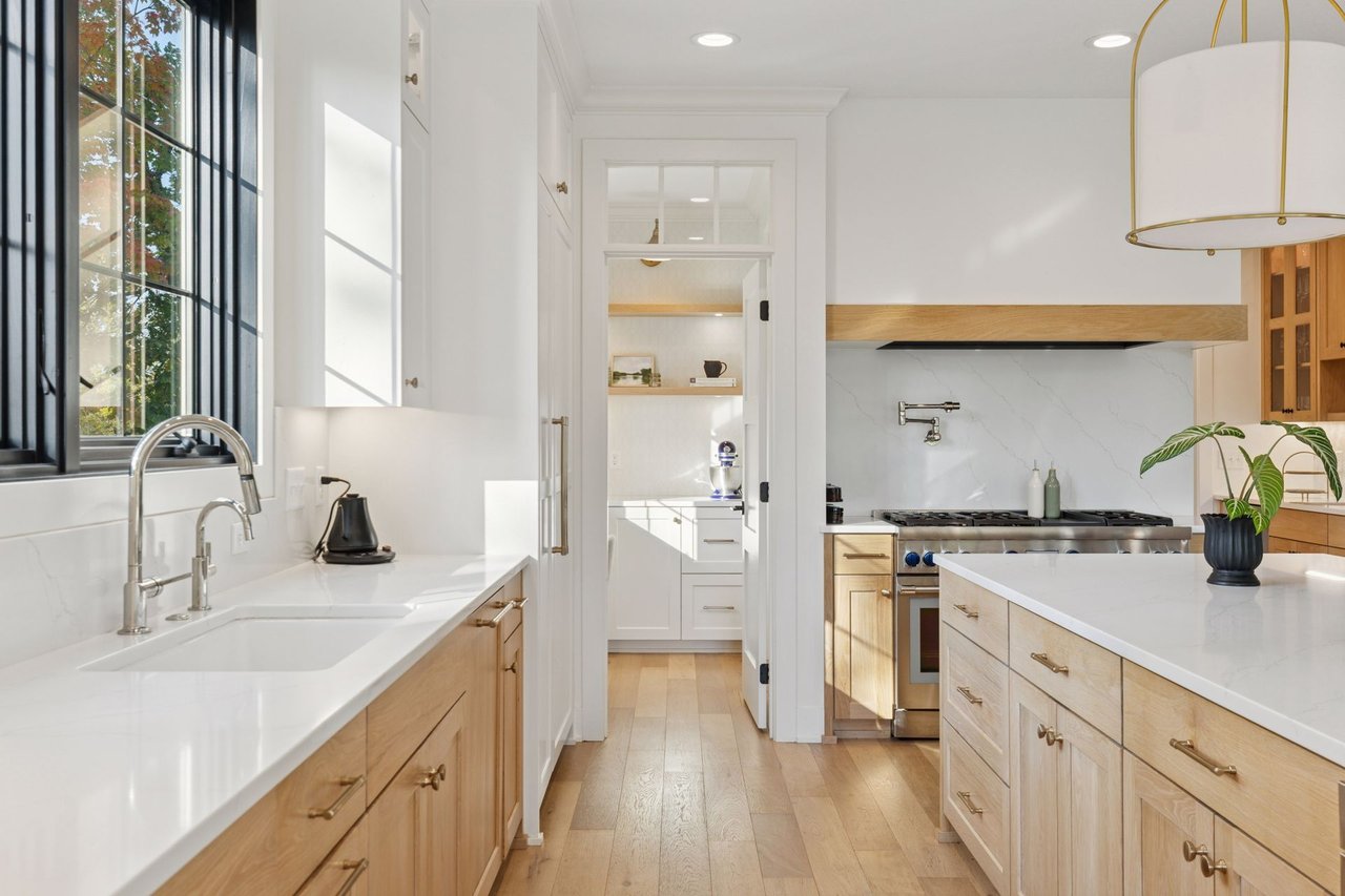 550 Orono Orchard Road S, Orono