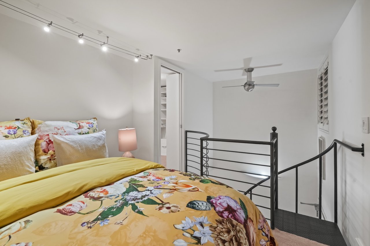 39 Boardman Pl #105