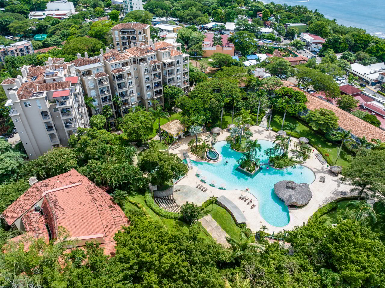Matapalo 103 | Sophisticated 2BR Retreat in Exclusive Tamarindo Diria Resort