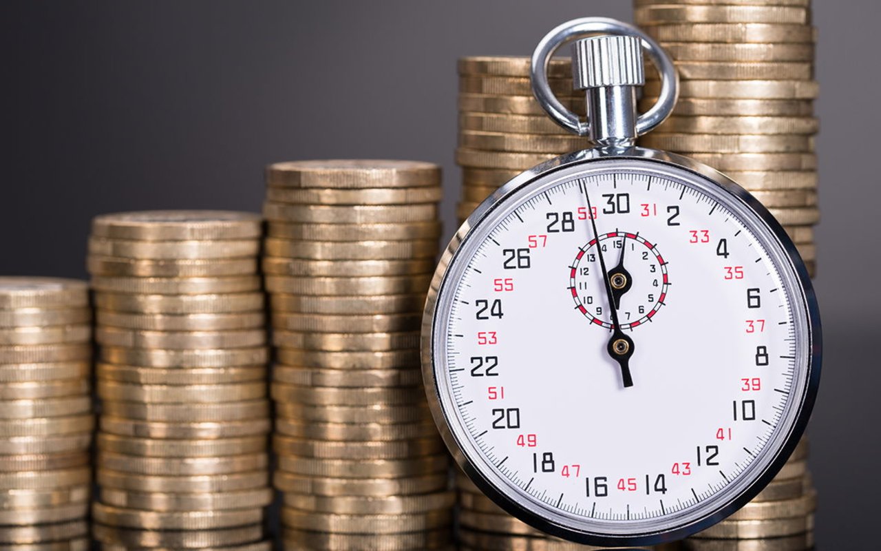 Getting the Highest Price in the Shortest Time