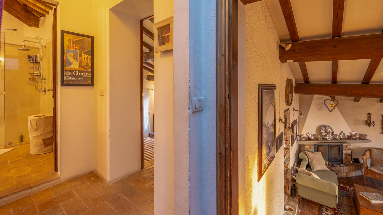 POGGIO COLOMBA