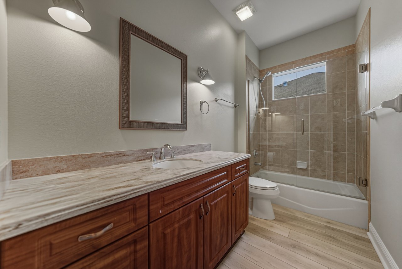 8725 Mississippi Run