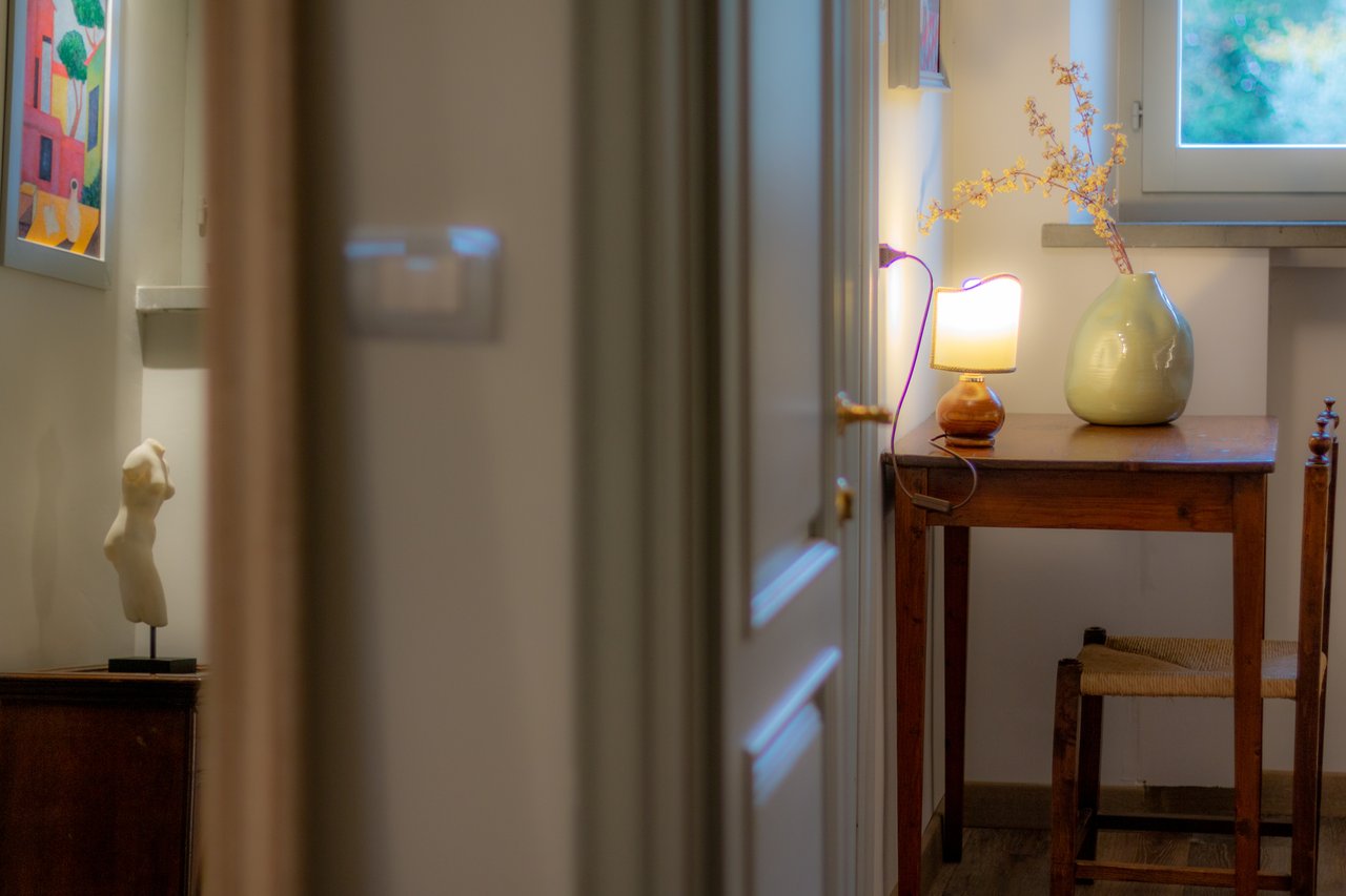 Tuscan Villa With Panoramic Country Views