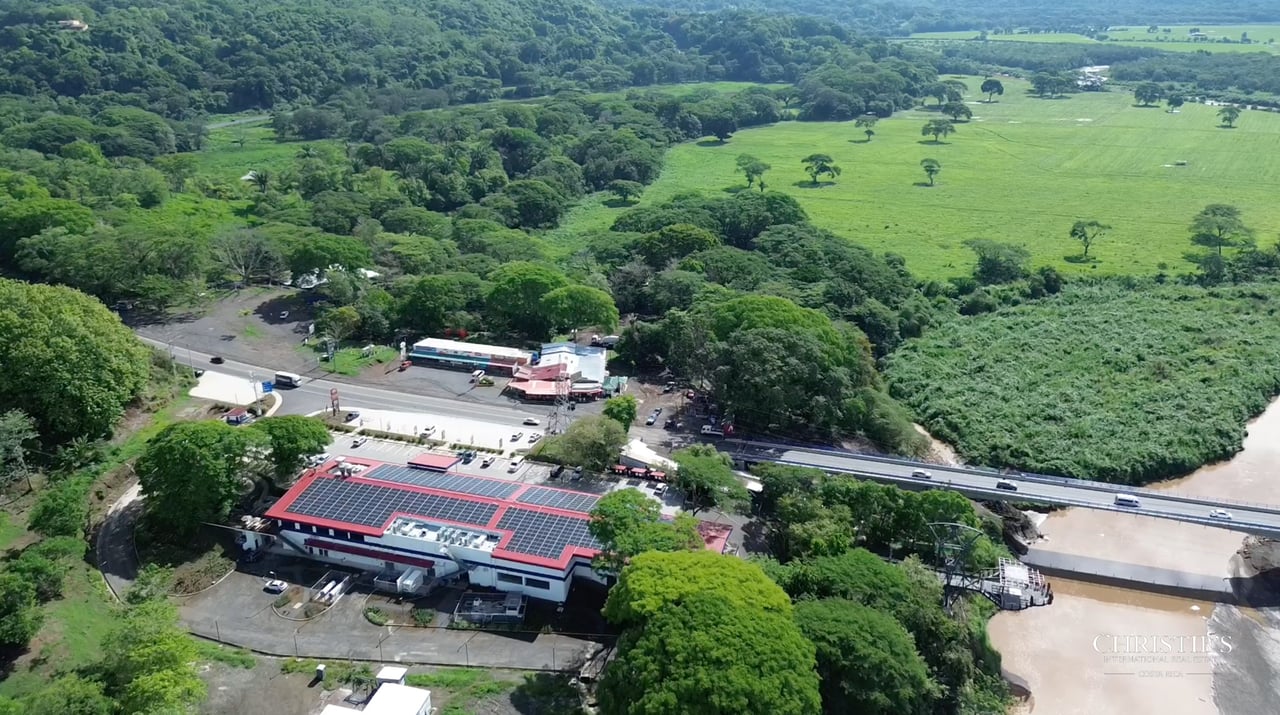 The Gateway to Costa Rica's Central Pacific