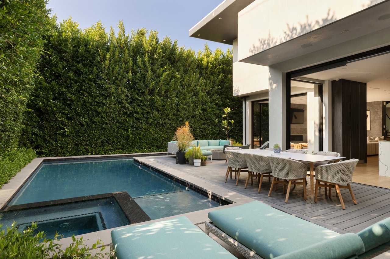 105 S Laurel Ave, beverly grove
