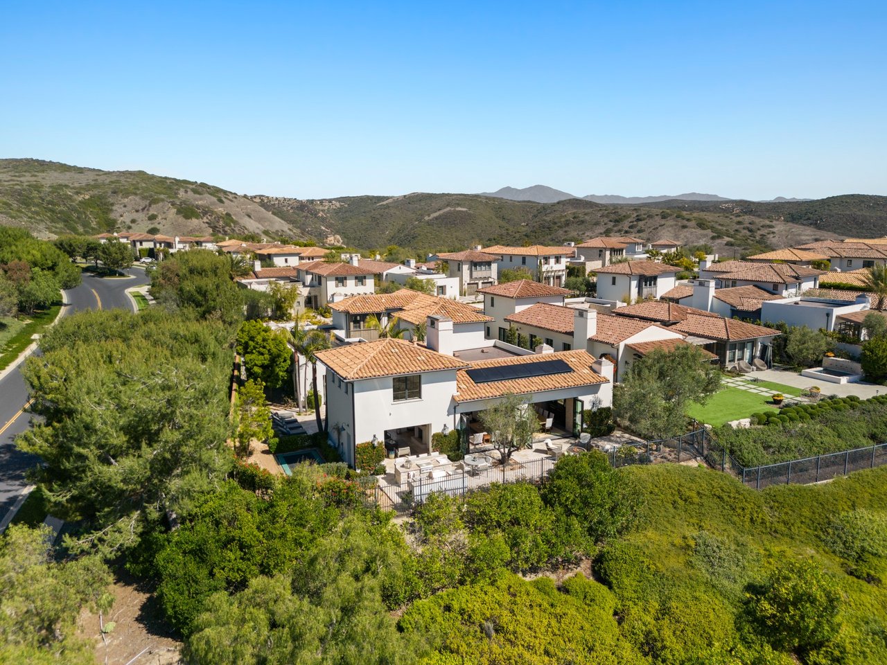 Coastal Luxury in Crystal Cove