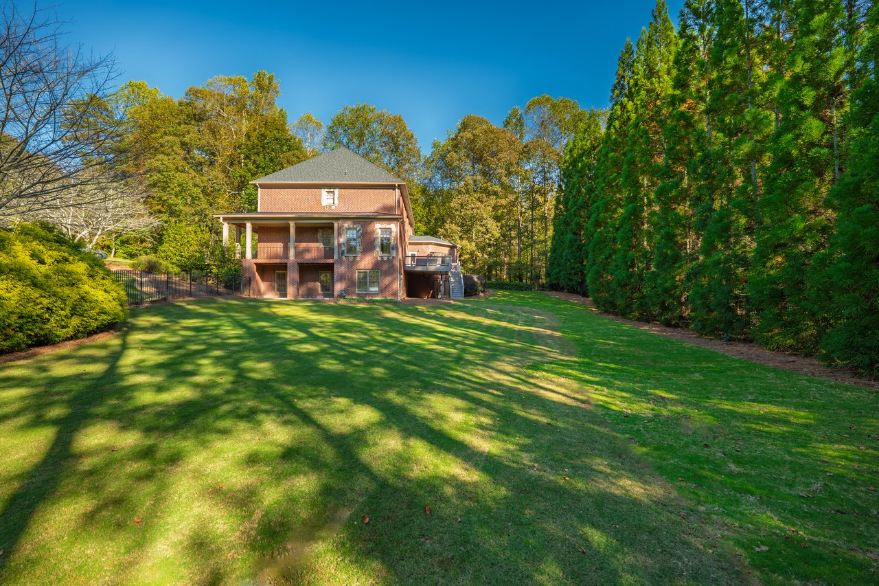 1425 Rolling Links Drive