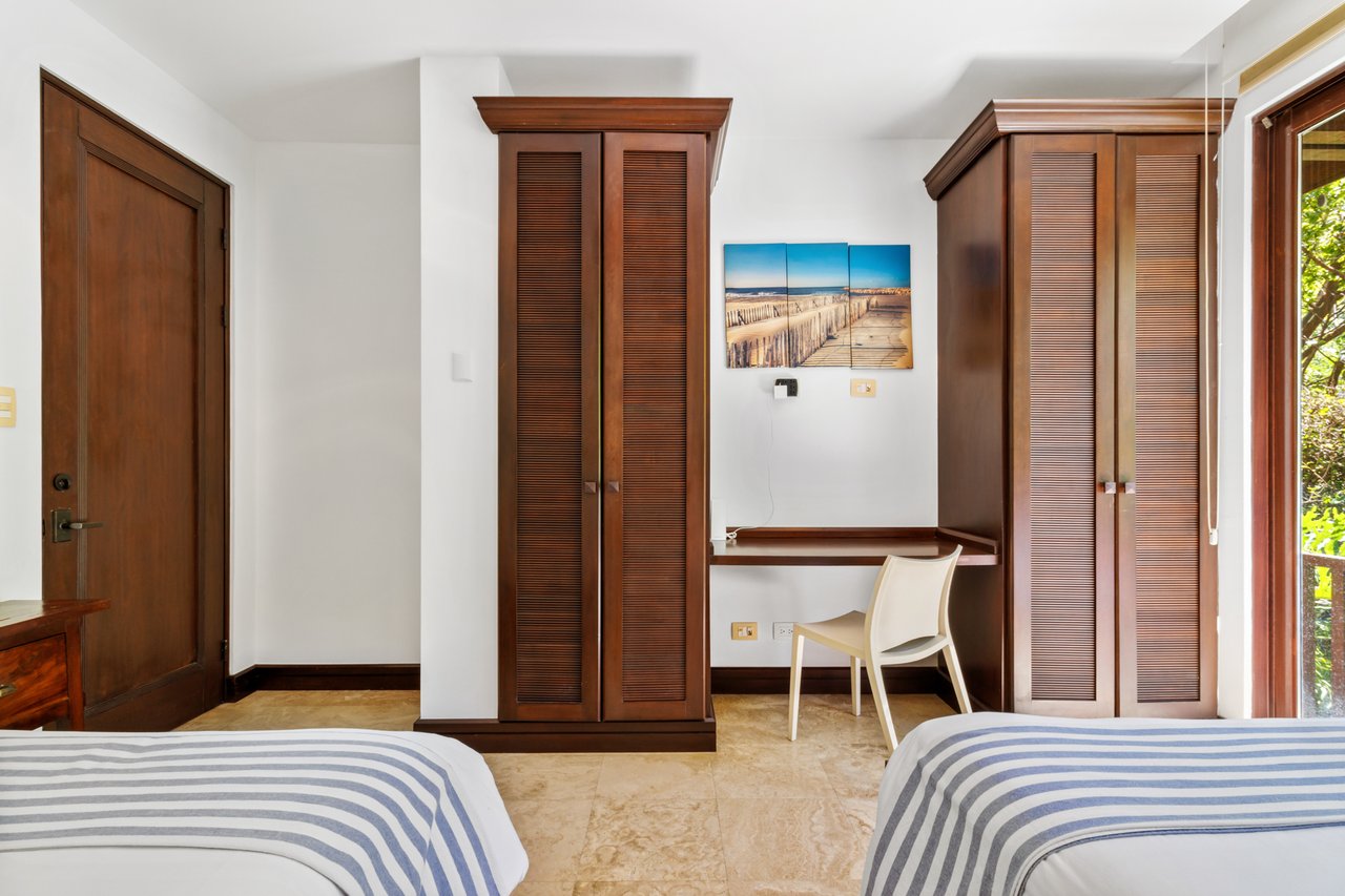 Azul Paraiso C8 | Luxury Ocean-View Residence with Unmatched Papagayo Gulf Vistas