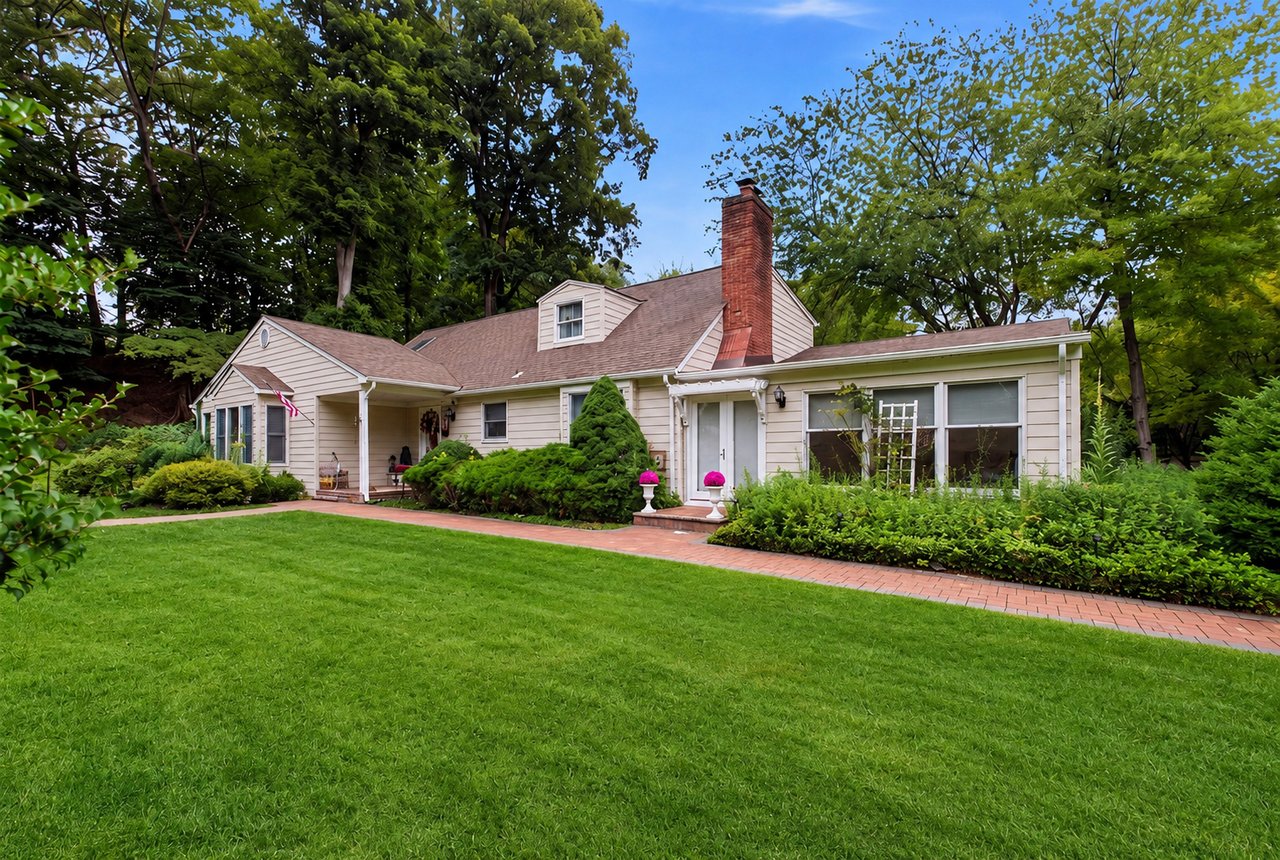 20 Eckernkamp Drive