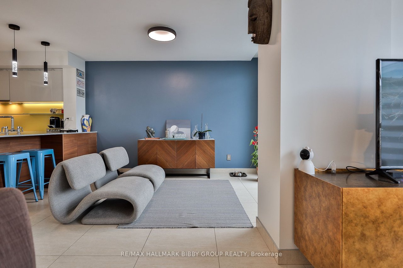 ST. LAWRENCE MARKET LUXURY FEATURE