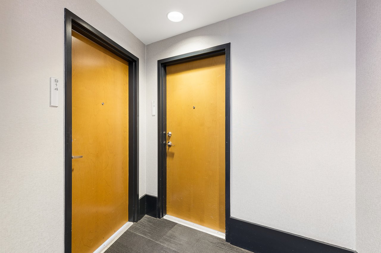 943 Peachtree Street NE Unit 913