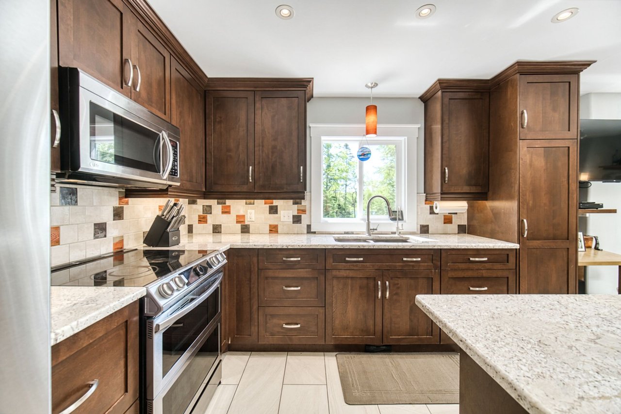 121 Hubley Mill Lake Rd